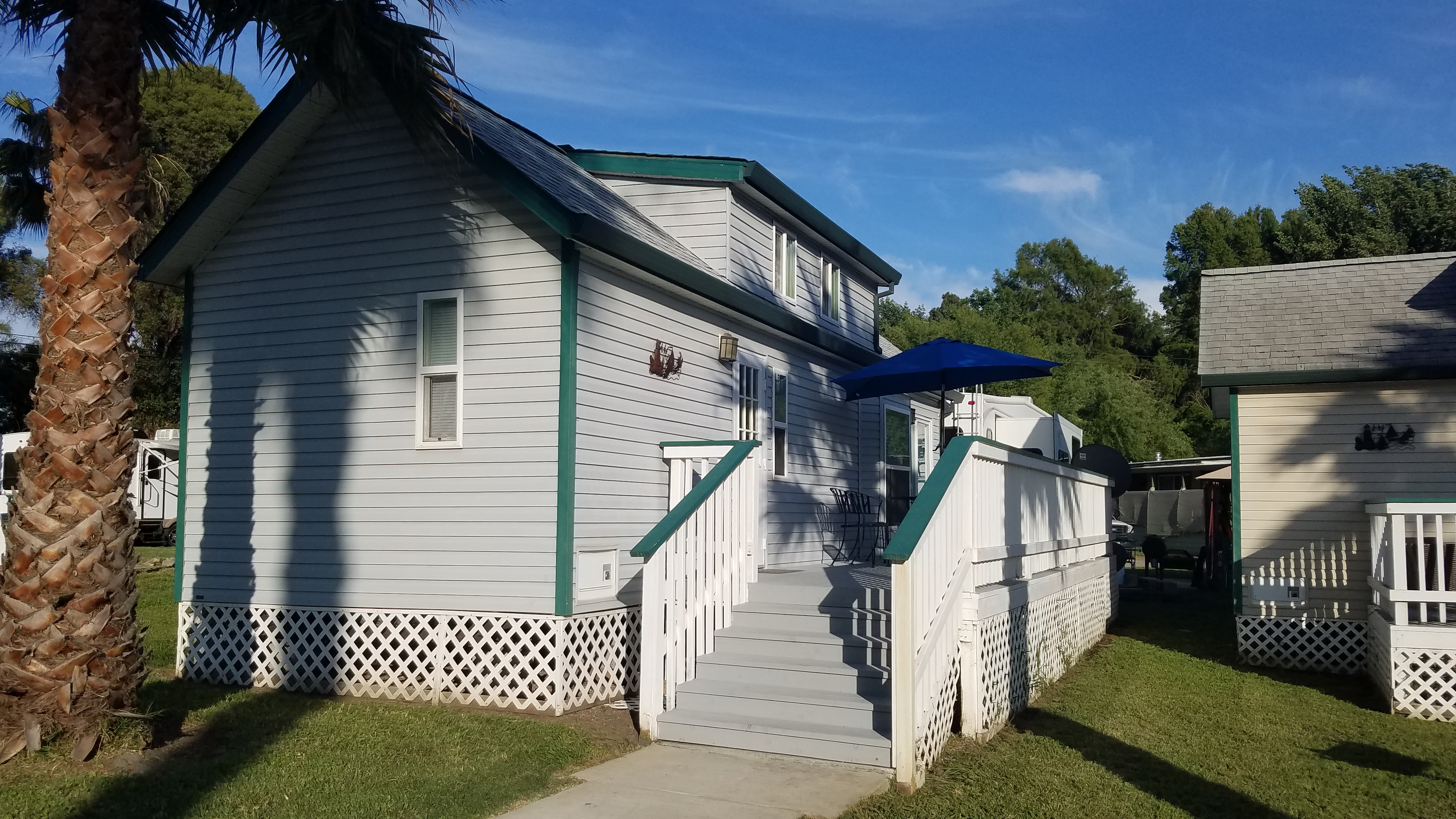 Rental Cabin at Lighthouse Resort