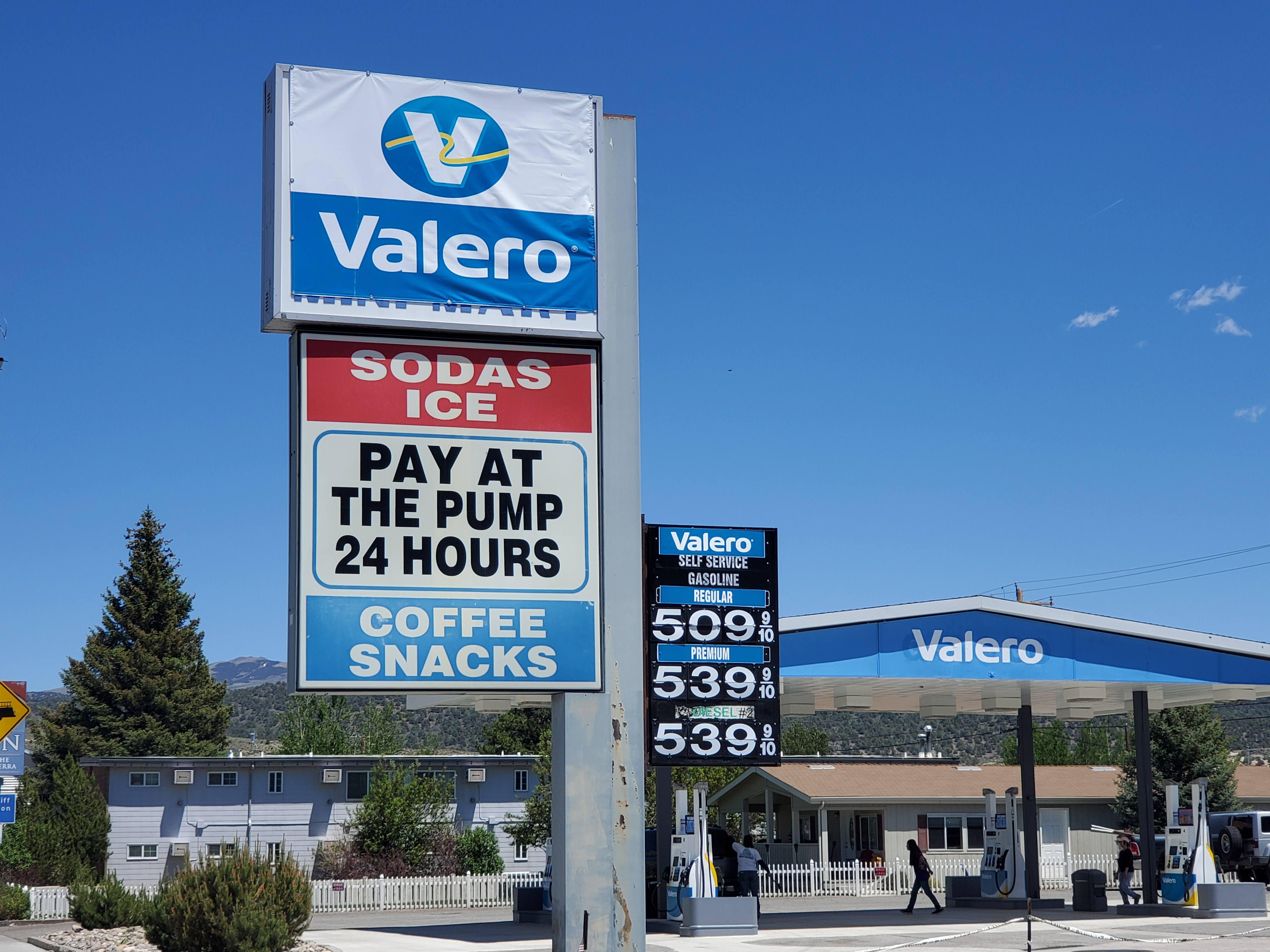 Gas price at Valero Bridgeport $5.09/gallon