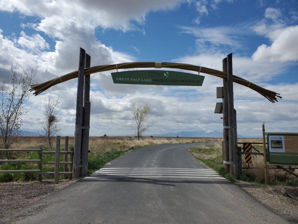 The gate at GSL Shorelands Preserve
